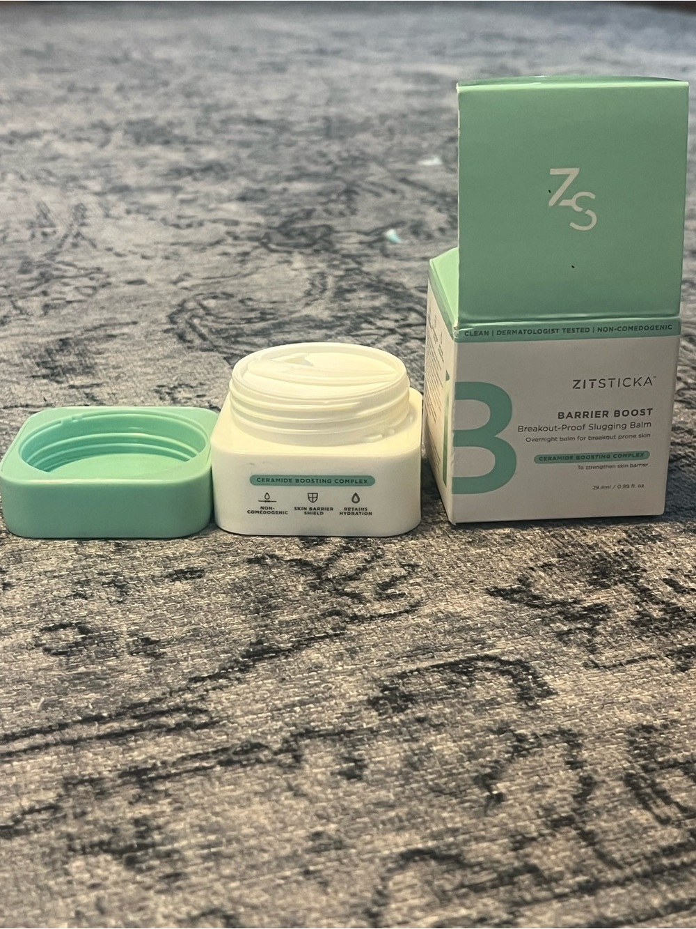 NWT Zitsticka Barrier Boost